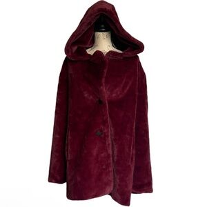 NVLT Size 2x Deep Red Teddy Jacket with Hood
